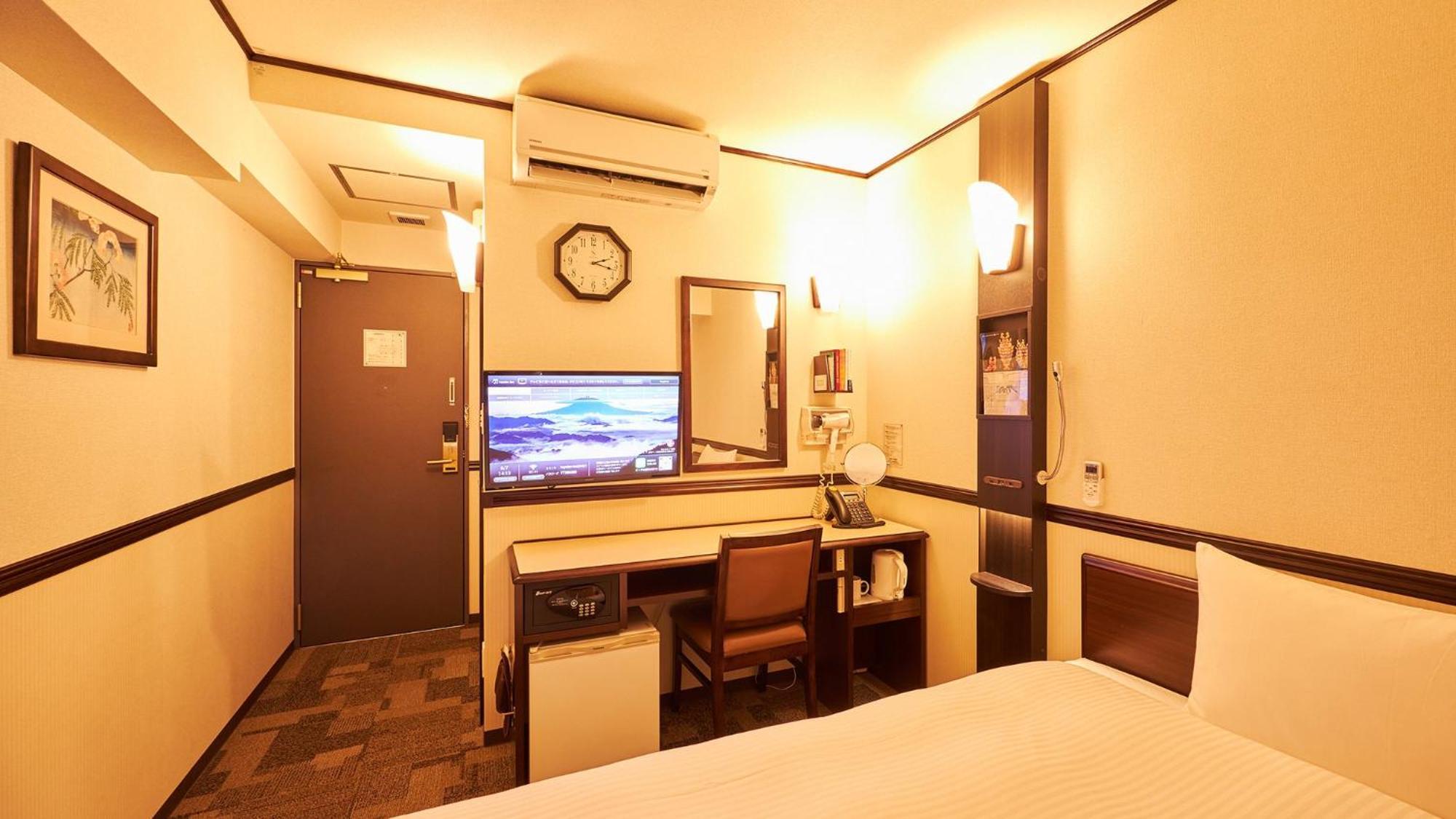 Toyoko Inn Osaka Tsuruhashi Ekimae Habitación foto